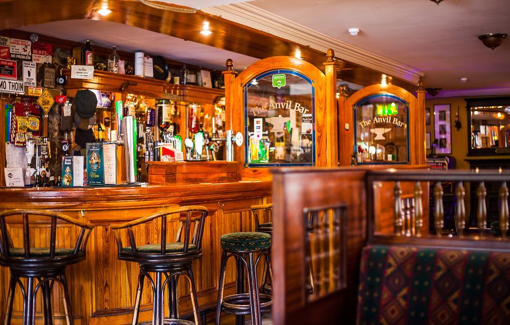 The Anvil Bar B&B Castlemaine Exterior photo